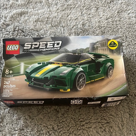Lego Speed Champions Lotus Evija Green and Yellow Building Set Sports Car NEW - Picture 1 of 7